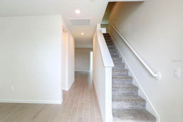 17351 MILLION LAKES COURT, Clermont, FL 34714