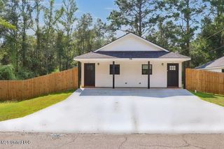 715 Cypress Lane, A & B, Picayune, MS 39466