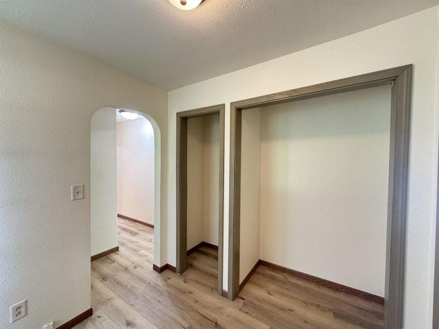 720 E FULTON STREET, Waupaca, WI 54981
