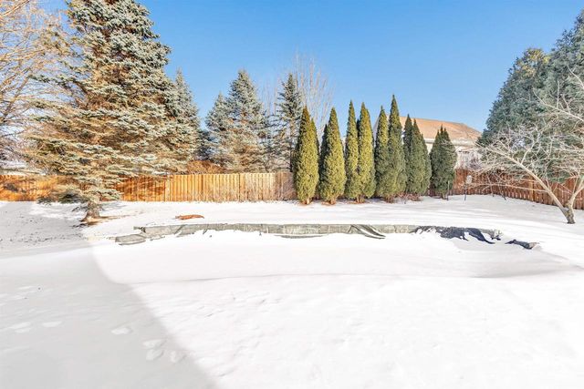 1935 W TELEMARK CIRCLE, Green Bay, WI 54313