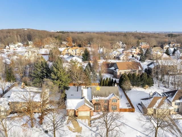 1935 W TELEMARK CIRCLE, Green Bay, WI 54313