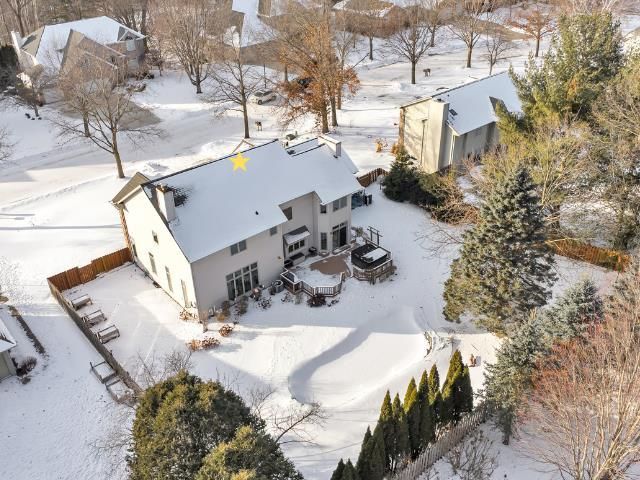 1935 W TELEMARK CIRCLE, Green Bay, WI 54313