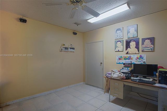 5889 NW 198th Ter, Hialeah, FL 33015