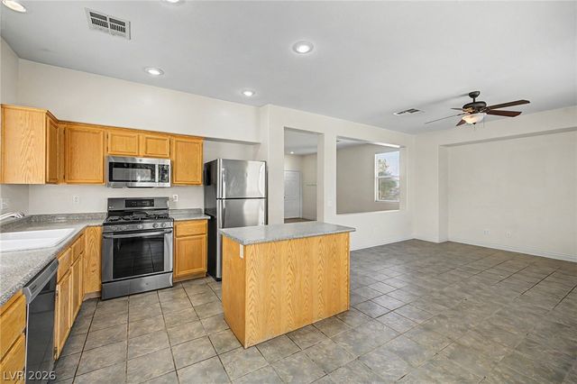 2392 Predera Avenue, Henderson, NV 89052