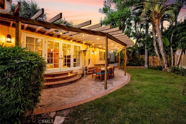 3398 Floyd, Los Angeles, CA 90068