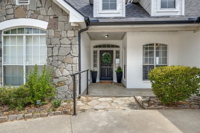 1690 Lawlis Lane, Sanger, TX 76266