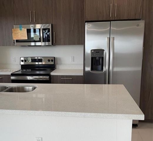 1159 NW 2nd Ter, Florida City, FL 33034