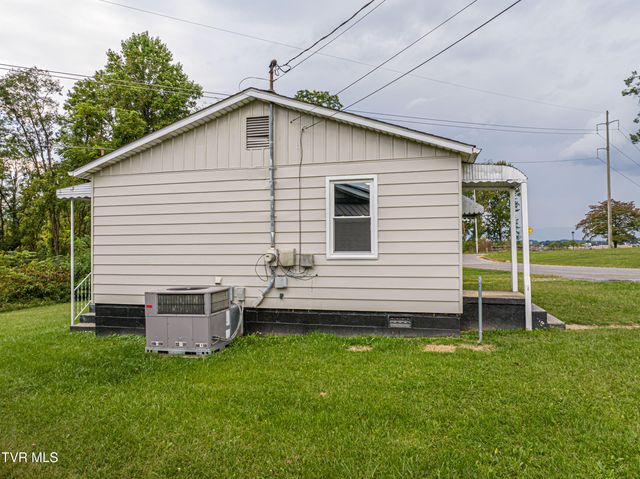 250 Crescent Drive, Bristol, VA 24201