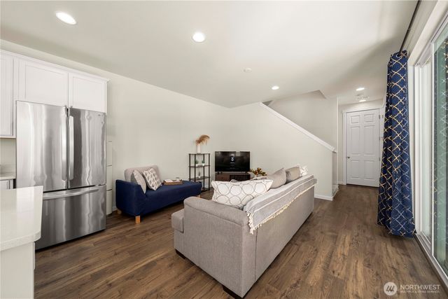 13218 192nd Avenue E, Bonney Lake, WA 98391