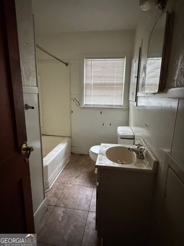225 W Jessamine Street, Fitzgerald, GA 31750