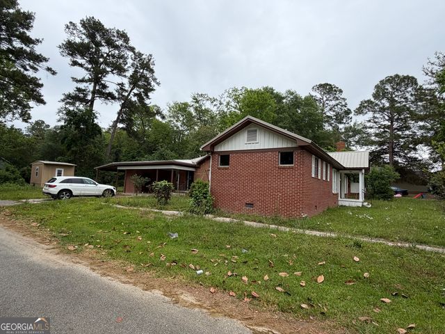 225 W Jessamine Street, Fitzgerald, GA 31750