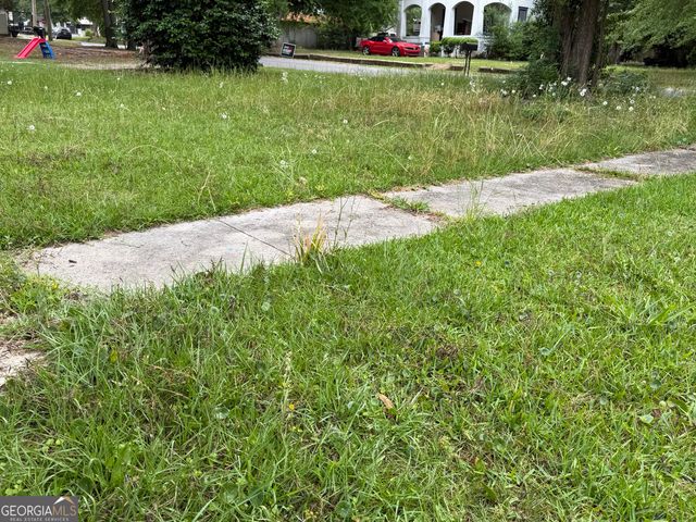 225 W Jessamine Street, Fitzgerald, GA 31750