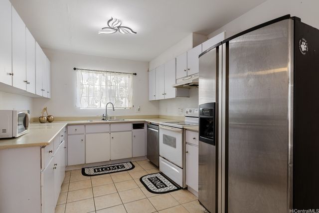 1446 Liholiho Street, Honolulu, HI 96822