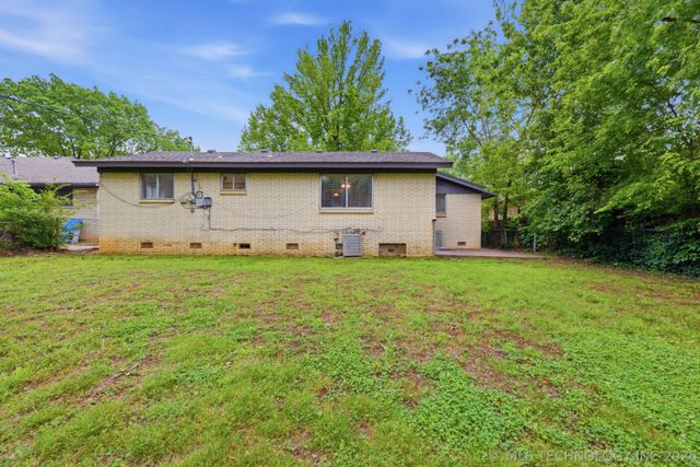 135 W Mill Avenue, Sapulpa, OK 74066