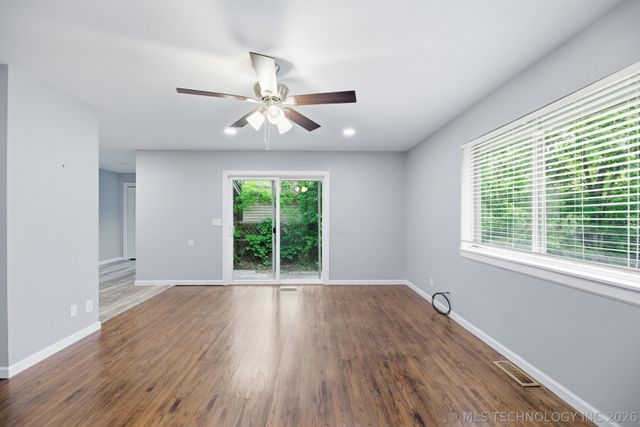 135 W Mill Avenue, Sapulpa, OK 74066