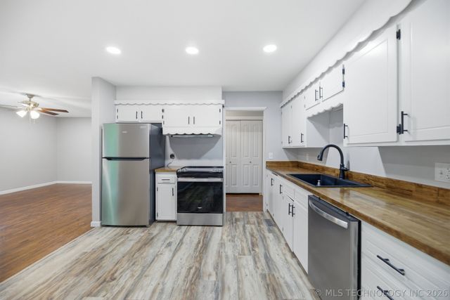 135 W Mill Avenue, Sapulpa, OK 74066