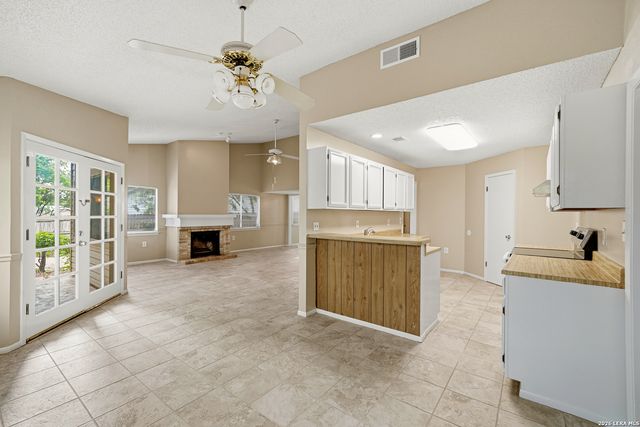 16330 Elk Hollow, San Antonio, TX 78247