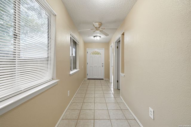 16330 Elk Hollow, San Antonio, TX 78247