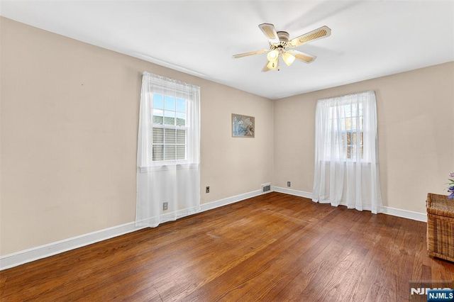 68 Ilford Avenue, North Arlington, NJ 07031