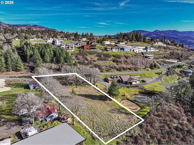 1170 Sw THORNTON Dr, White Salmon, WA 98672