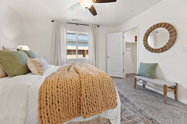 30611 Marigold Road, Visalia, CA 93291