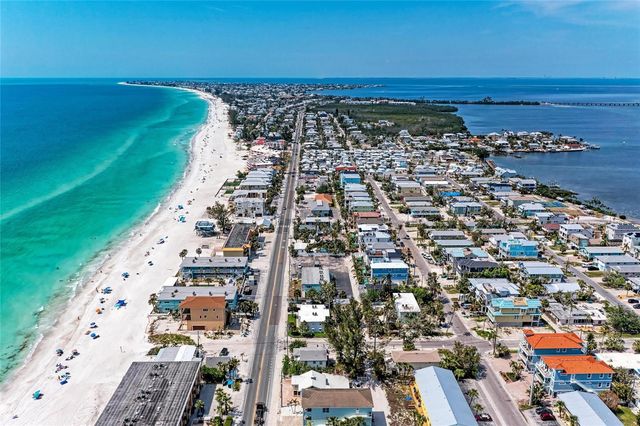 101 25TH STREET N 1, Bradenton Beach, FL 34217