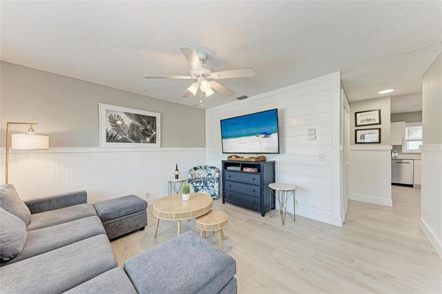 101 25TH STREET N 1, Bradenton Beach, FL 34217