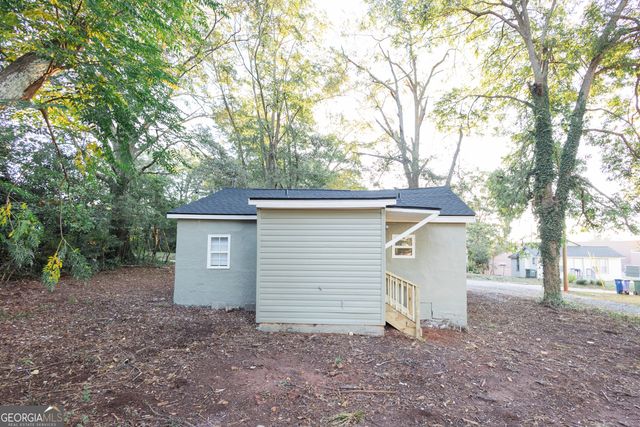 1465 Pine Drive, Griffin, GA 30223