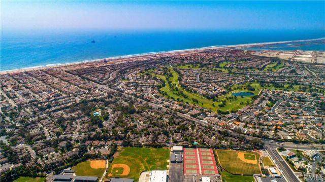 7246 Seashark, Huntington Beach, CA 92648