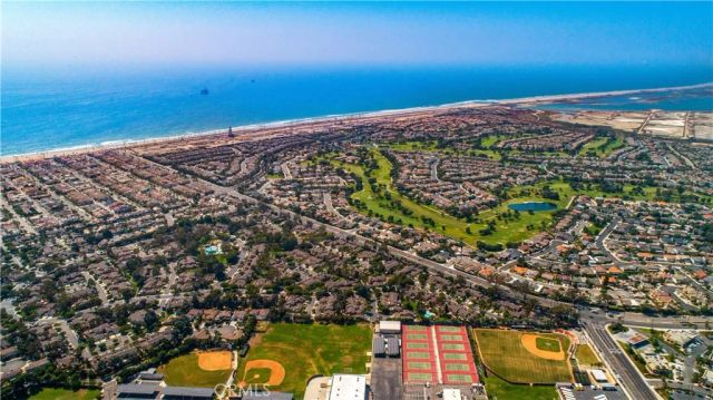 7246 Seashark, Huntington Beach, CA 92648