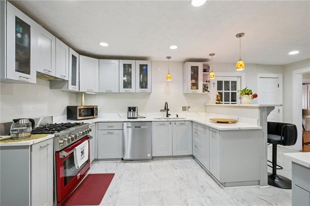 3085 Juhan Road, Stone Mountain, GA 30087