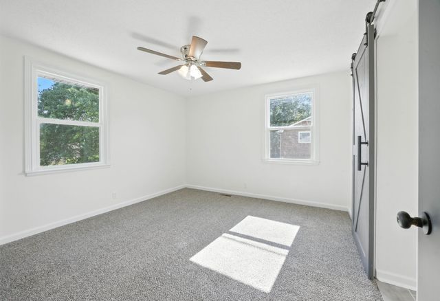 404 Lisle Dr, Clarksville, TN 37042