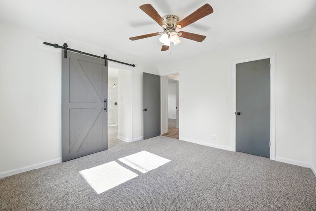 404 Lisle Dr, Clarksville, TN 37042