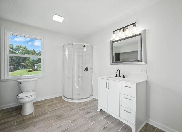 404 Lisle Dr, Clarksville, TN 37042