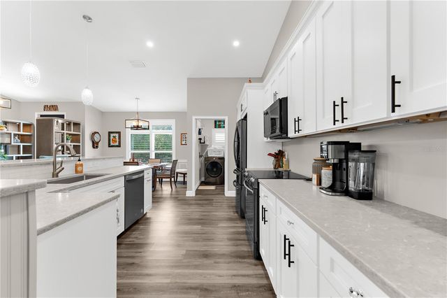 6184 VAN DINE STREET, Englewood, FL 34224