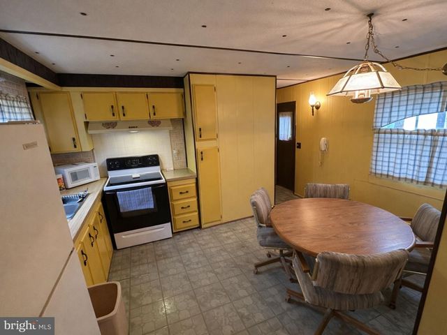 409-26 E MAIN ST, Mountville, PA 17554