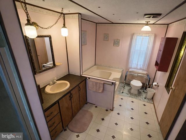 409-26 E MAIN ST, Mountville, PA 17554