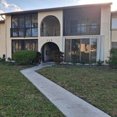 115 Lake Pine Circle D1, Greenacres, FL 33463