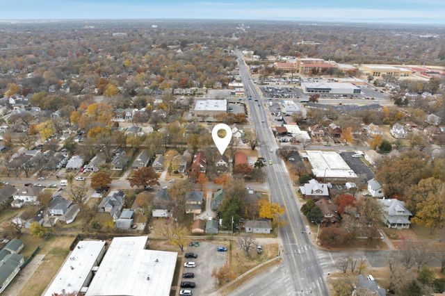 1351 N Wellington Pl, Wichita, KS 67203