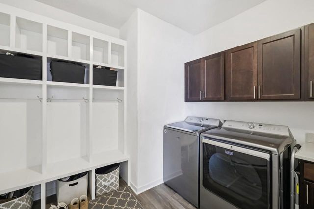 6 N Windmill Ridge Road, Evansville, WI 53536