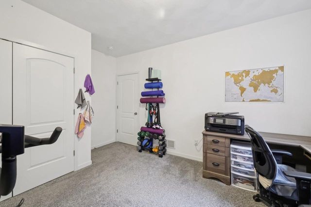 6 N Windmill Ridge Road, Evansville, WI 53536