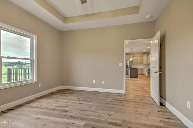 185 Red Tail Ridge, Greeneville, TN 37743