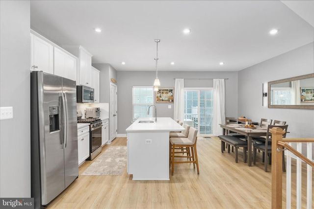 10318 HERITAGE TRAIL CT, Manassas, VA 20109