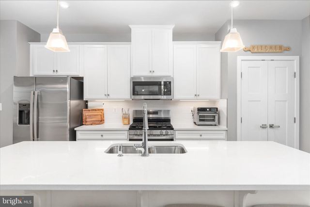 10318 HERITAGE TRAIL CT, Manassas, VA 20109