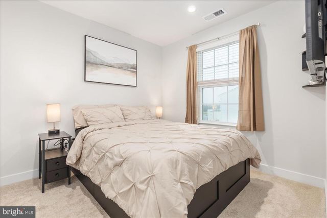 10318 HERITAGE TRAIL CT, Manassas, VA 20109