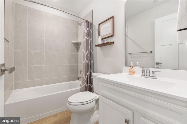 10318 HERITAGE TRAIL CT, Manassas, VA 20109