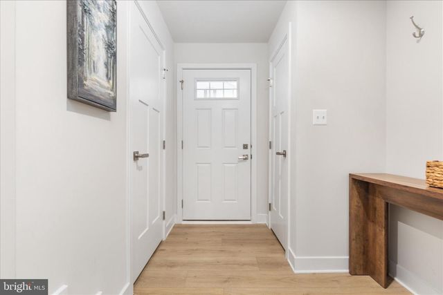 10318 HERITAGE TRAIL CT, Manassas, VA 20109