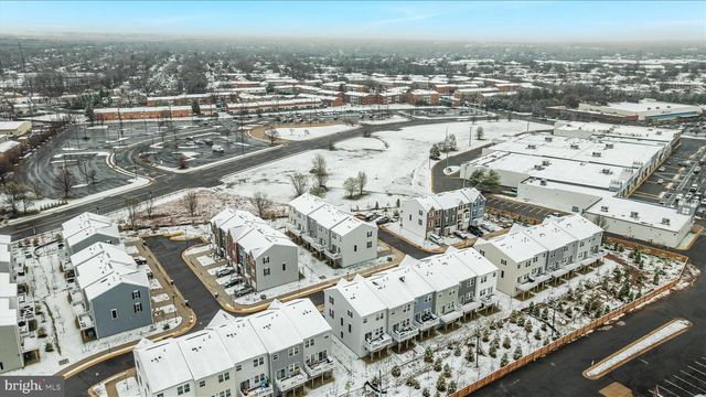 10318 HERITAGE TRAIL CT, Manassas, VA 20109