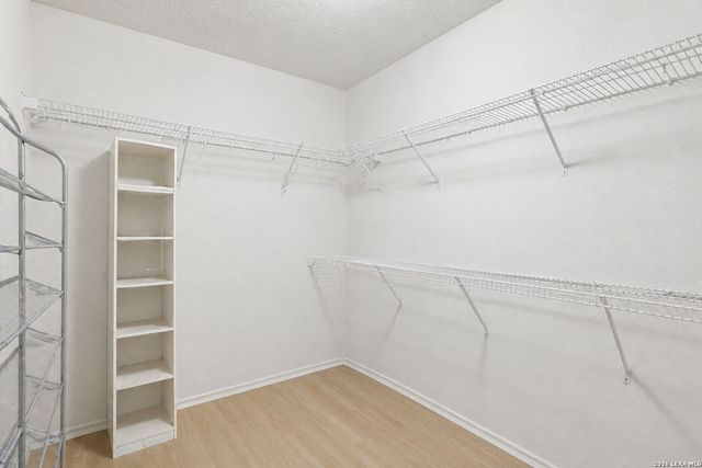 8111 Silver Grv, San Antonio, TX 78254
