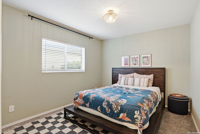 8111 Silver Grv, San Antonio, TX 78254